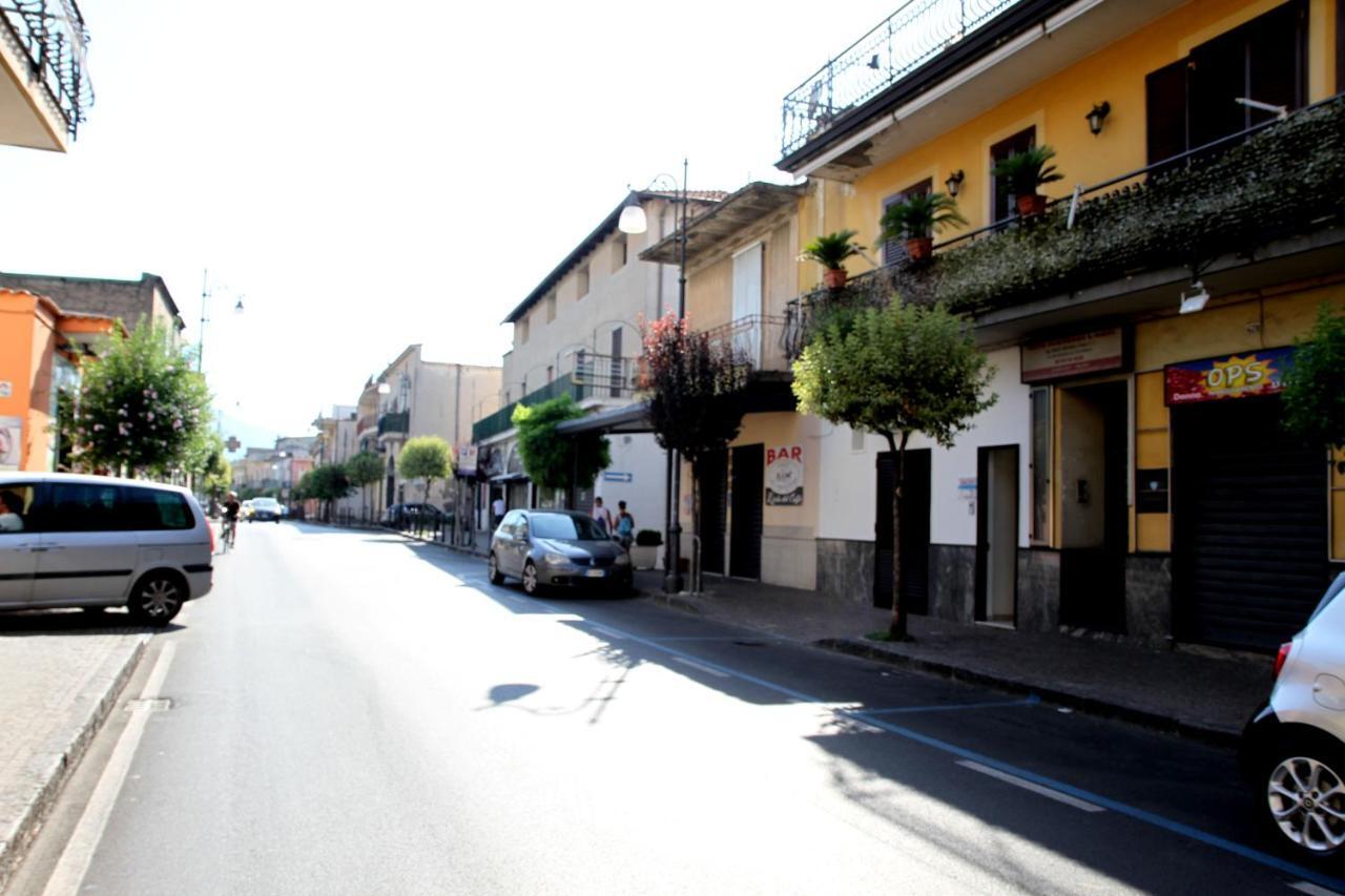 Giulia'S House Apartments SantʼAntonio Abate Eksteriør bilde